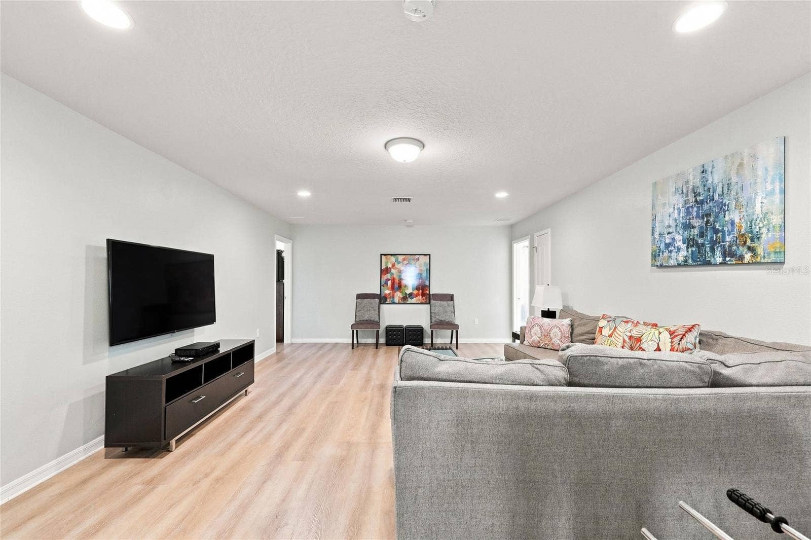 1610 LIMA AVENUE, Kissimmee, FL 34747 1610 LIMA AVENUE, Kissimmee, FL 34747