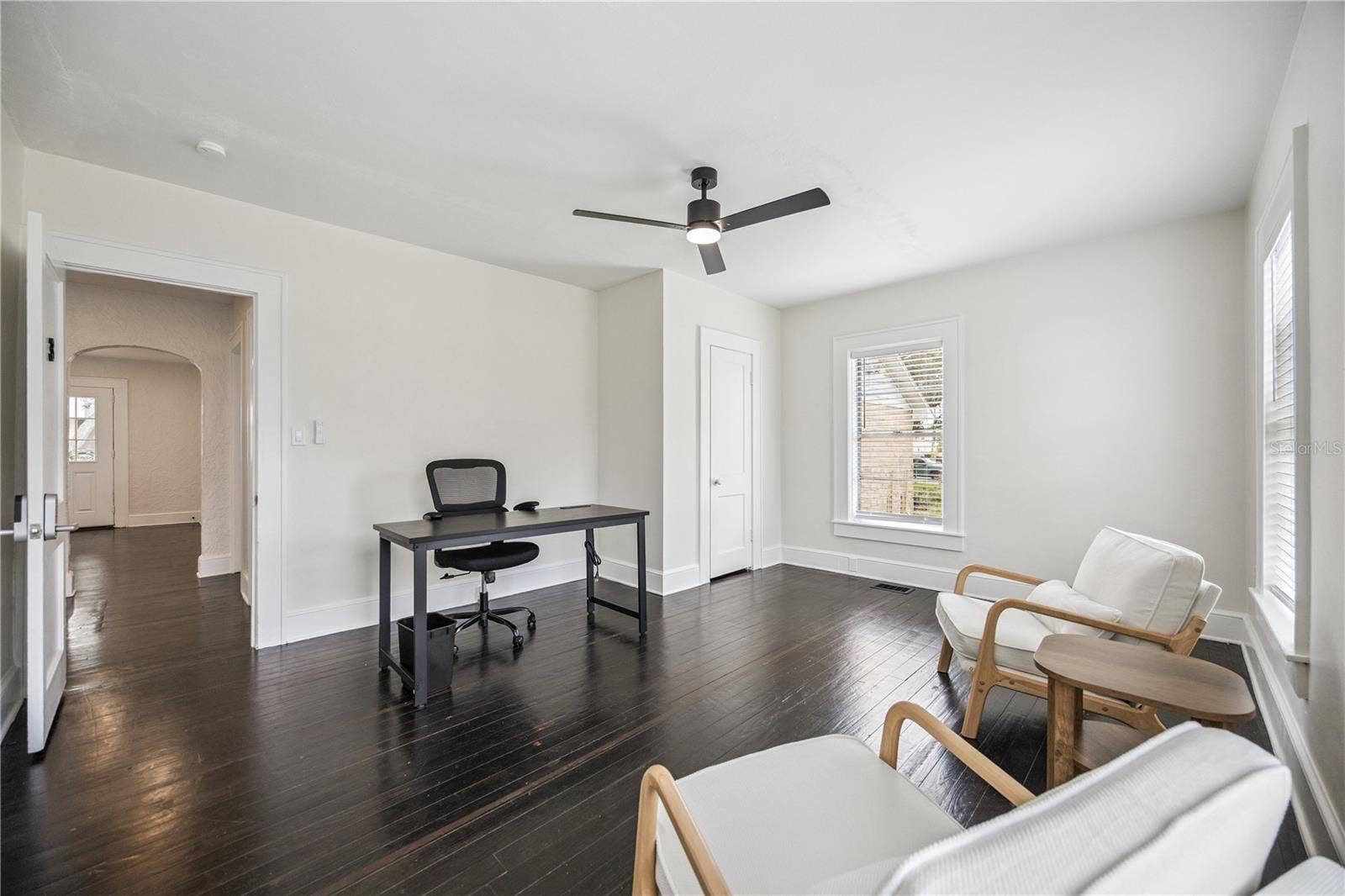 25 E PINECREST AVENUE, Eustis, FL 32726
