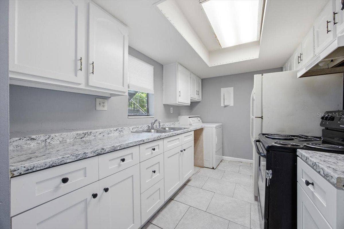 2628 LEMON TREE LANE, #6C, Orlando, FL 32839 2628 LEMON TREE LANE, #6C, Orlando, FL 32839