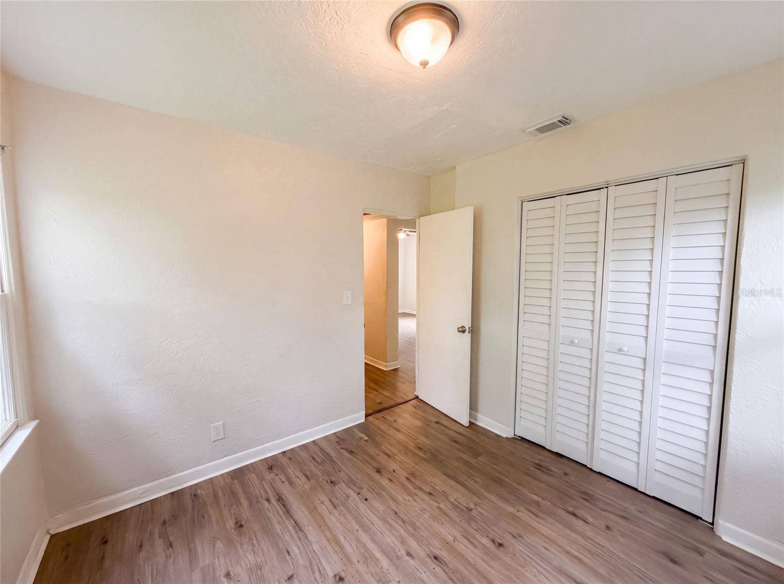 706 FLANDERS AVENUE, Daytona Beach, FL 32114