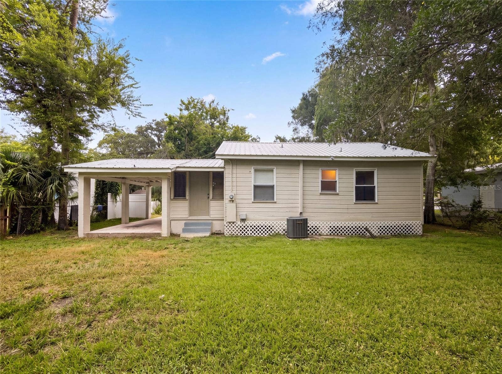 706 FLANDERS AVENUE, Daytona Beach, FL 32114