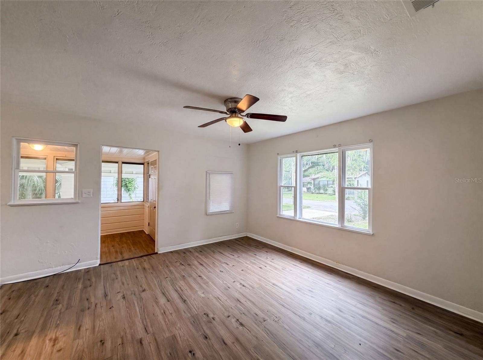 706 FLANDERS AVENUE, Daytona Beach, FL 32114
