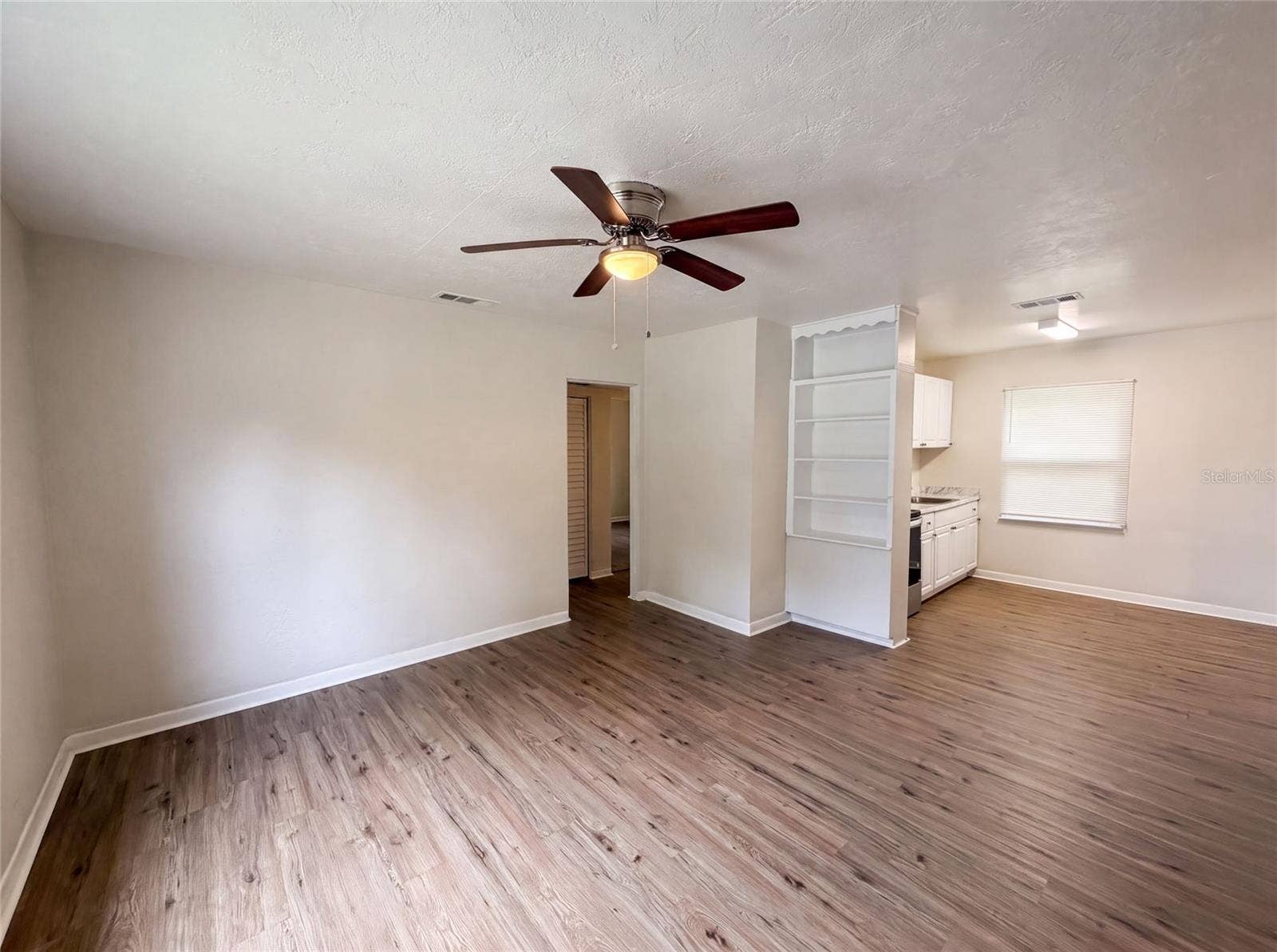 706 FLANDERS AVENUE, Daytona Beach, FL 32114