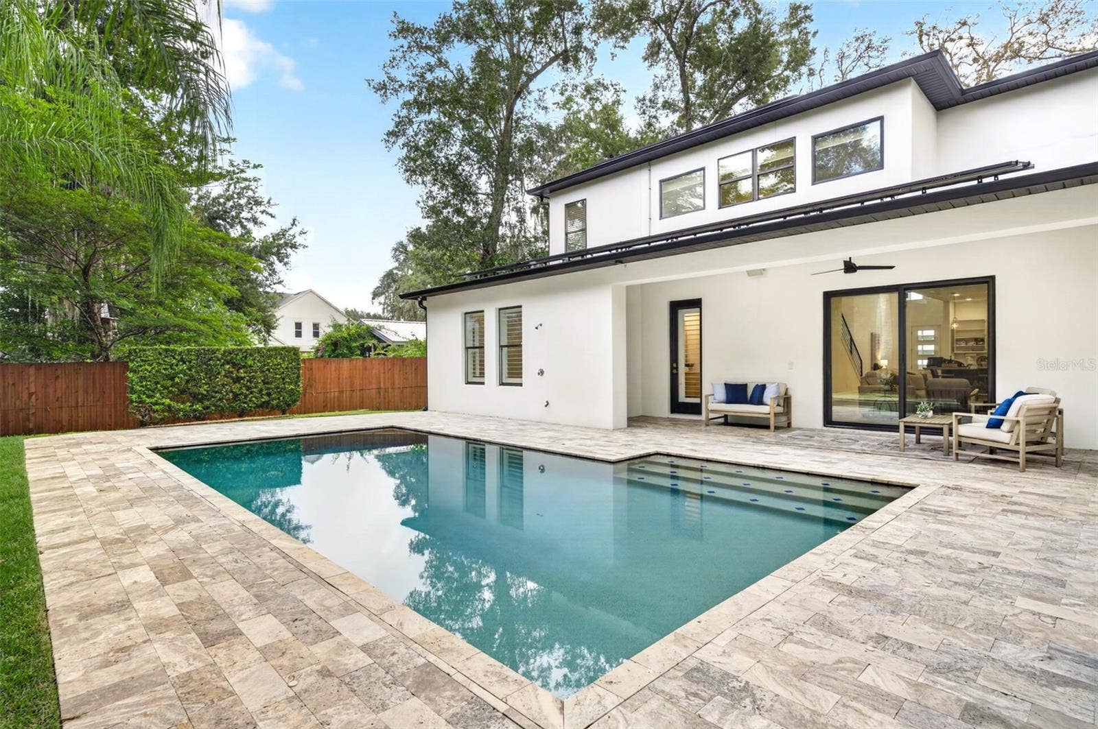Large saltwater pool & covered lanai