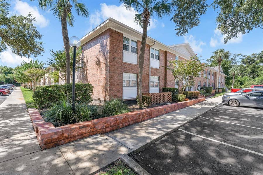 Property photo for 4214 LAKE UNDERHILL ROAD, #C, Orlando, FL