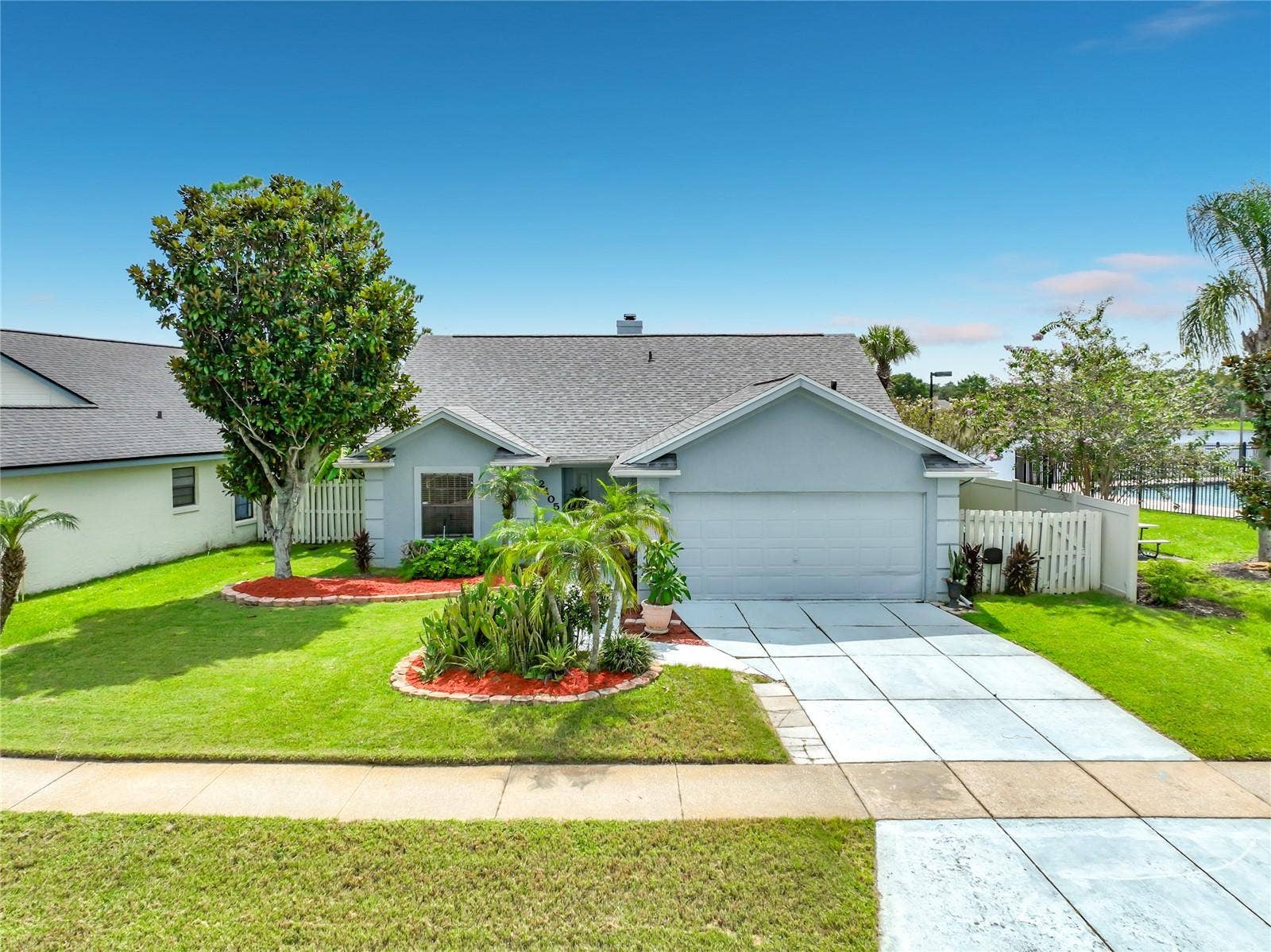 2405 SETTLERS TRAIL, Orlando, FL 32837 2405 SETTLERS TRAIL, Orlando, FL 32837