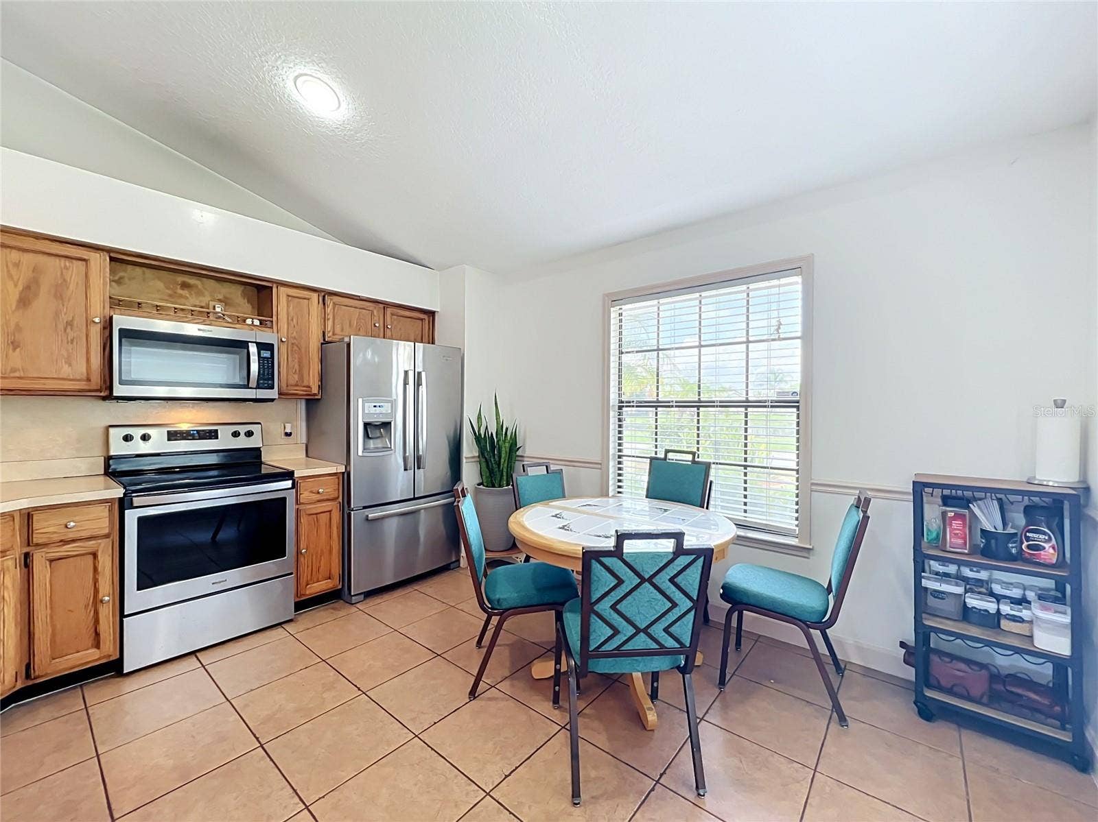 2405 SETTLERS TRAIL, Orlando, FL 32837 2405 SETTLERS TRAIL, Orlando, FL 32837