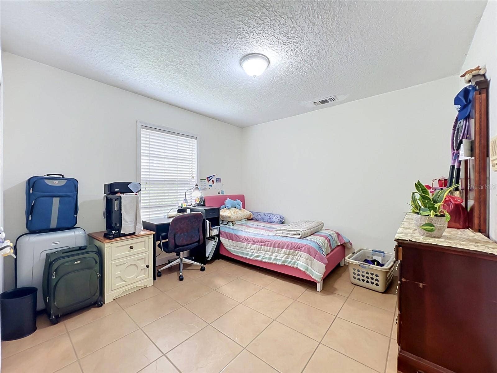2405 SETTLERS TRAIL, Orlando, FL 32837 2405 SETTLERS TRAIL, Orlando, FL 32837