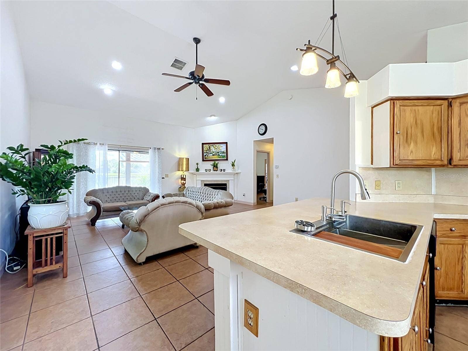 2405 SETTLERS TRAIL, Orlando, FL 32837 2405 SETTLERS TRAIL, Orlando, FL 32837