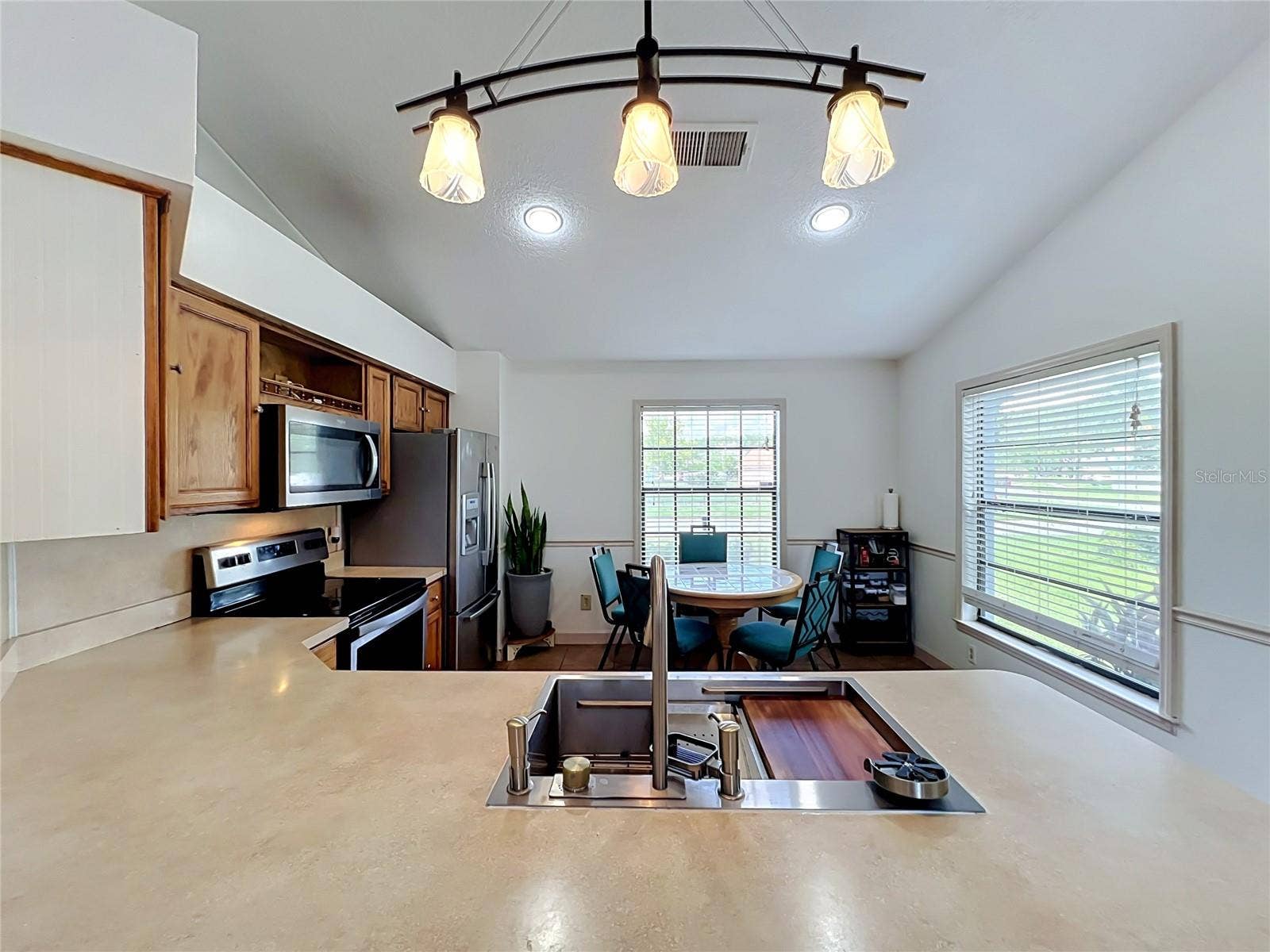 2405 SETTLERS TRAIL, Orlando, FL 32837 2405 SETTLERS TRAIL, Orlando, FL 32837