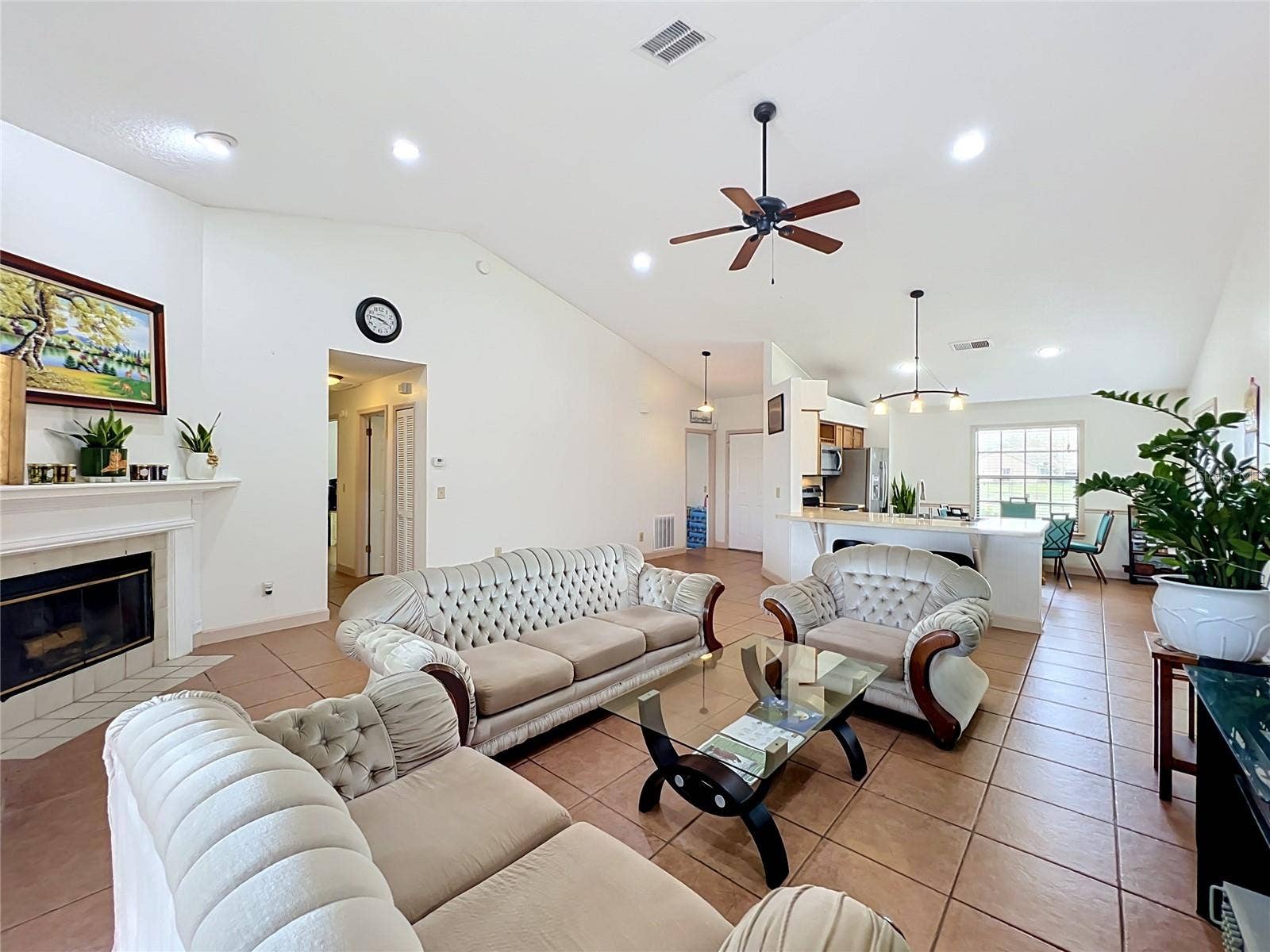 2405 SETTLERS TRAIL, Orlando, FL 32837 2405 SETTLERS TRAIL, Orlando, FL 32837