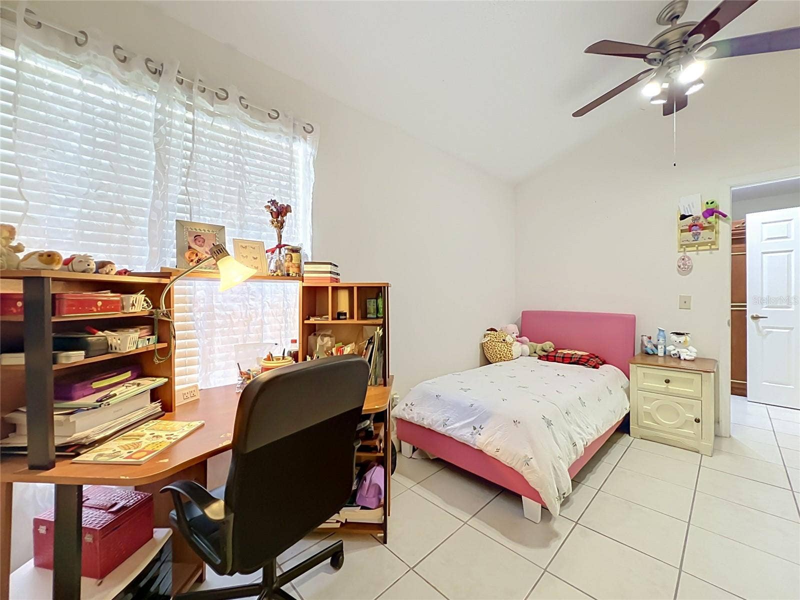 2405 SETTLERS TRAIL, Orlando, FL 32837 2405 SETTLERS TRAIL, Orlando, FL 32837