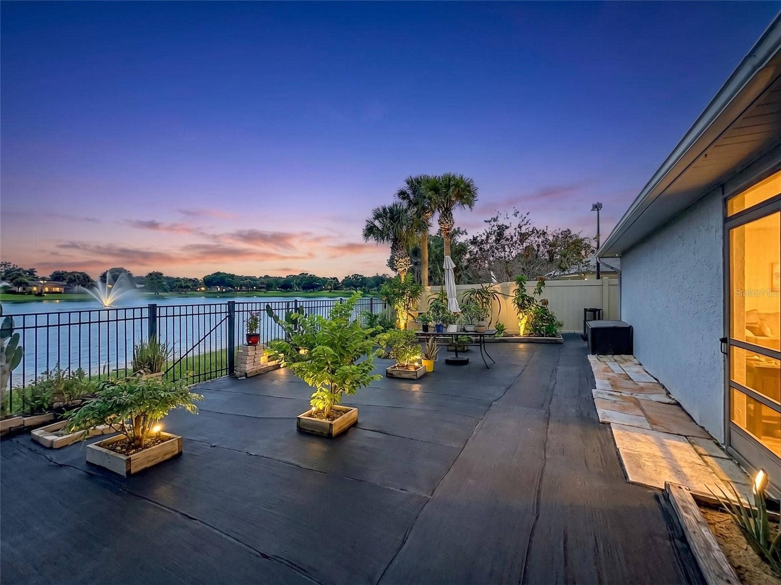 2405 SETTLERS TRAIL, Orlando, FL 32837 2405 SETTLERS TRAIL, Orlando, FL 32837