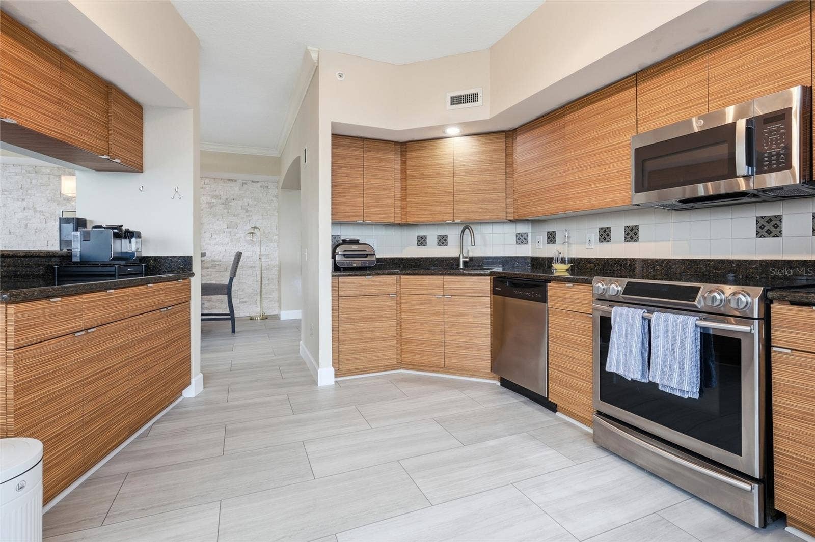 322 E CENTRAL BOULEVARD, #501, Orlando, FL 32801