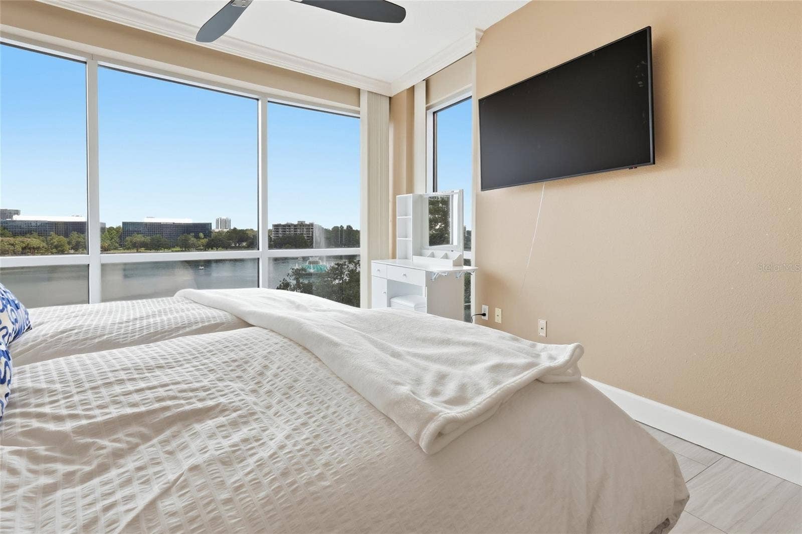 322 E CENTRAL BOULEVARD, #501, Orlando, FL 32801