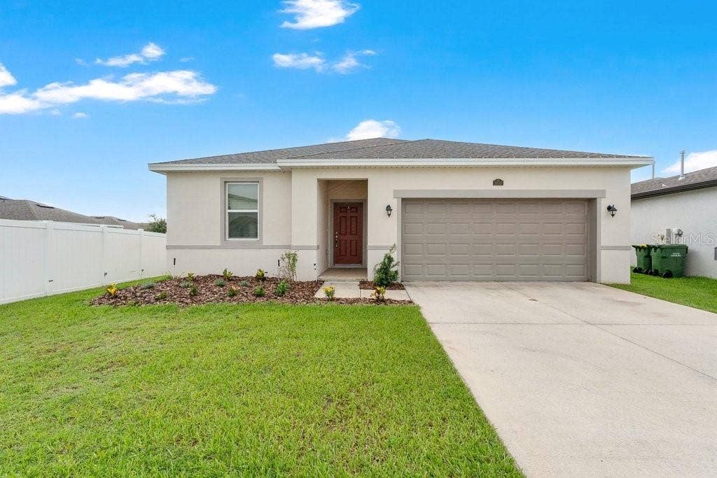 30502 PINTAIL DRIVE, Leesburg, FL 34748 30502 PINTAIL DRIVE, Leesburg, FL 34748