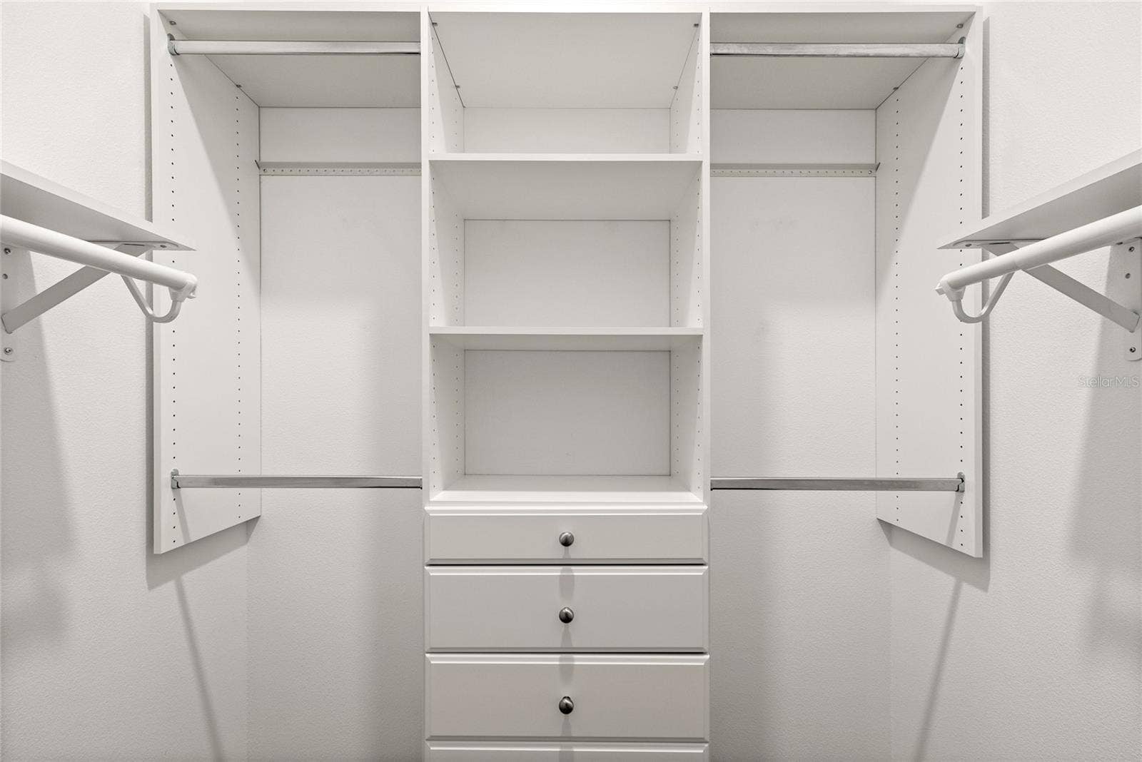 1168 PANDO LOOP, Orlando, FL 32824 Walk-In Closet