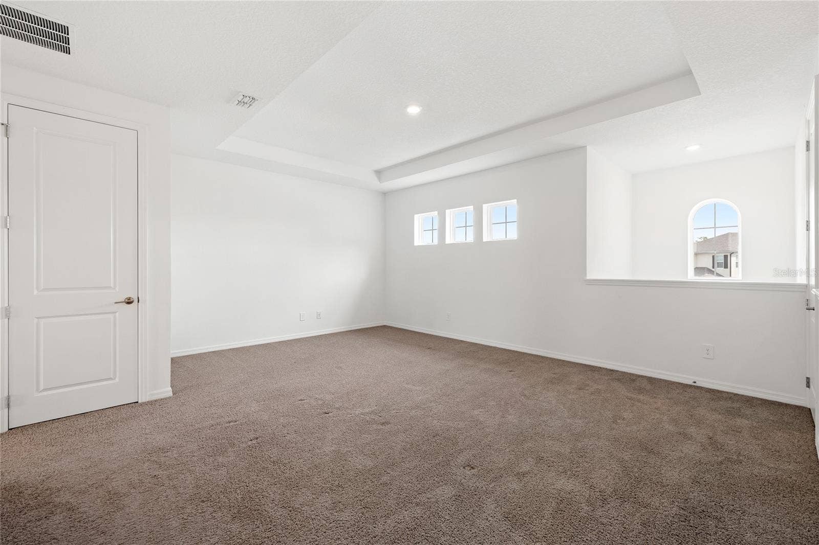 1168 PANDO LOOP, Orlando, FL 32824 Loft
