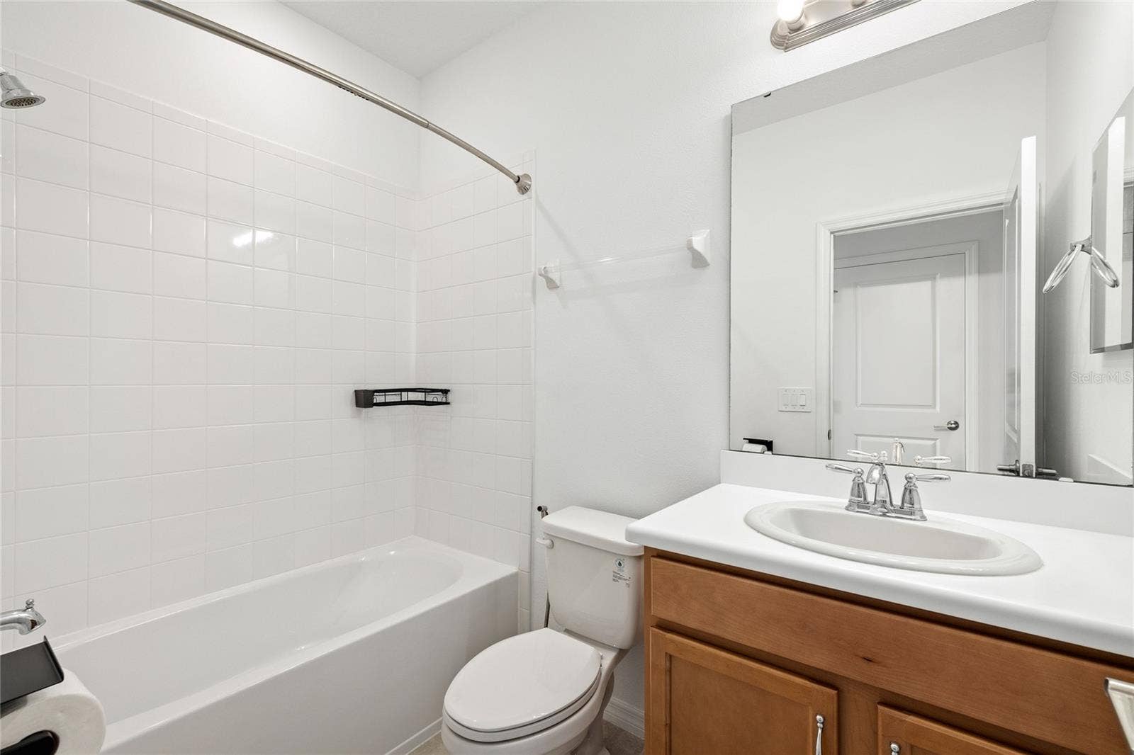 1168 PANDO LOOP, Orlando, FL 32824 Guest Bathroom 2, Second Floor