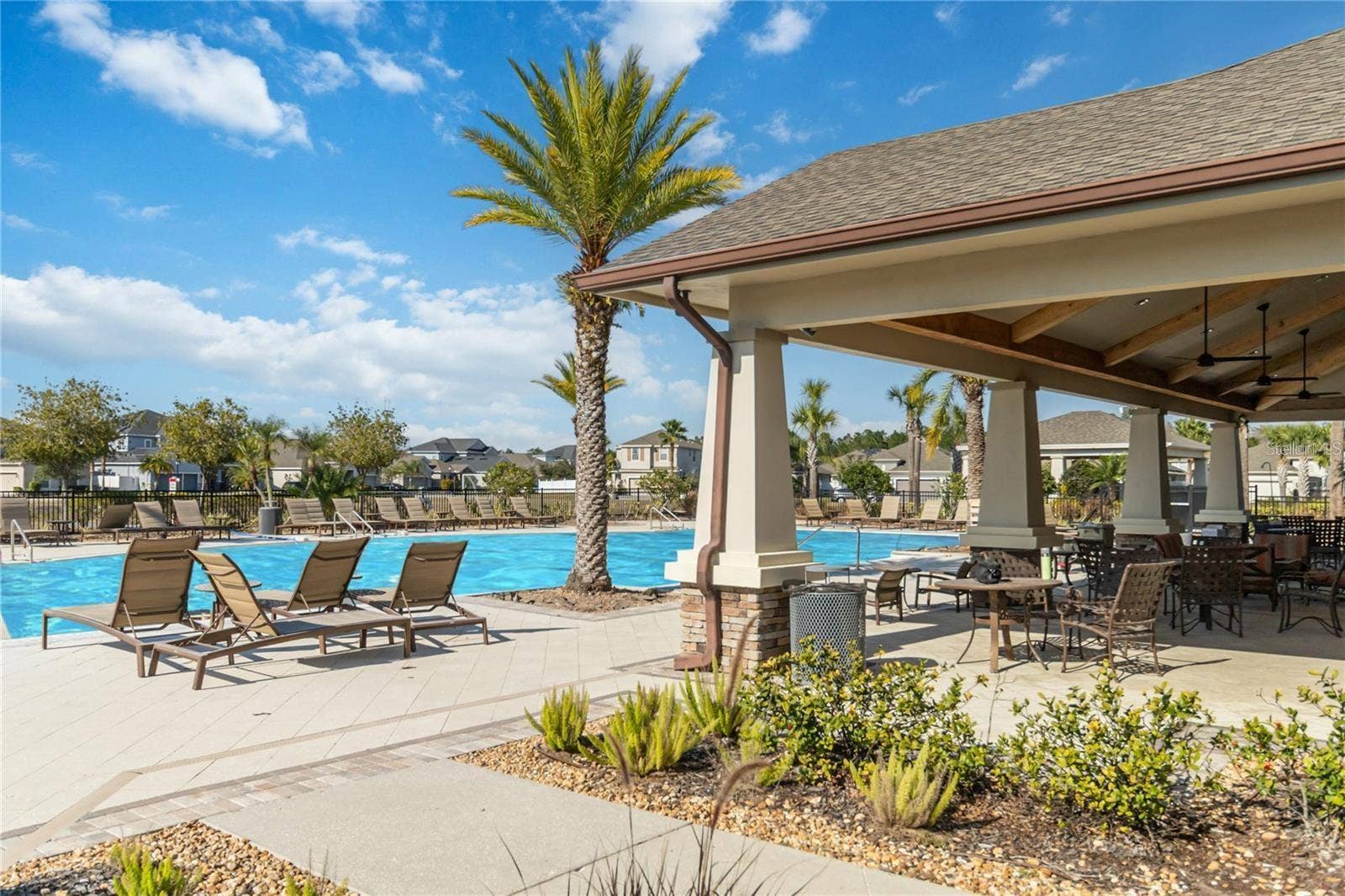1168 PANDO LOOP, Orlando, FL 32824 Community Pool