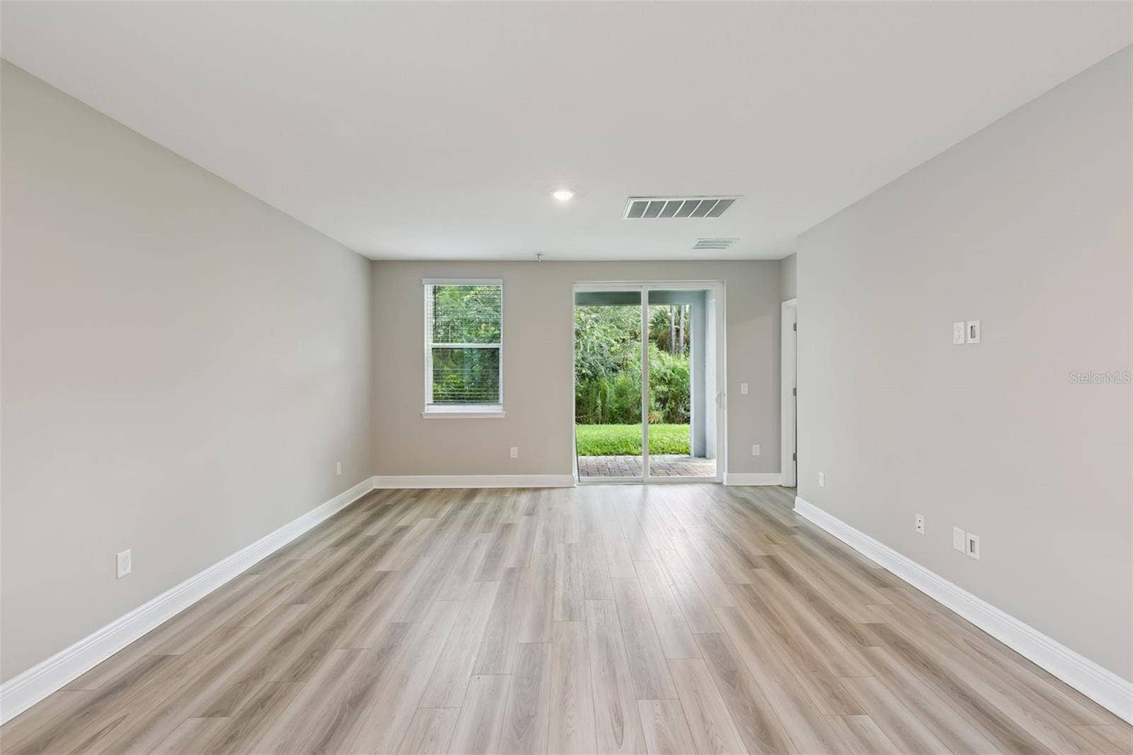 128 LOST BALL DRIVE, Daytona Beach, FL 32124 128 LOST BALL DRIVE, Daytona Beach, FL 32124