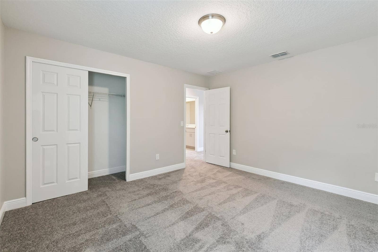 128 LOST BALL DRIVE, Daytona Beach, FL 32124 128 LOST BALL DRIVE, Daytona Beach, FL 32124