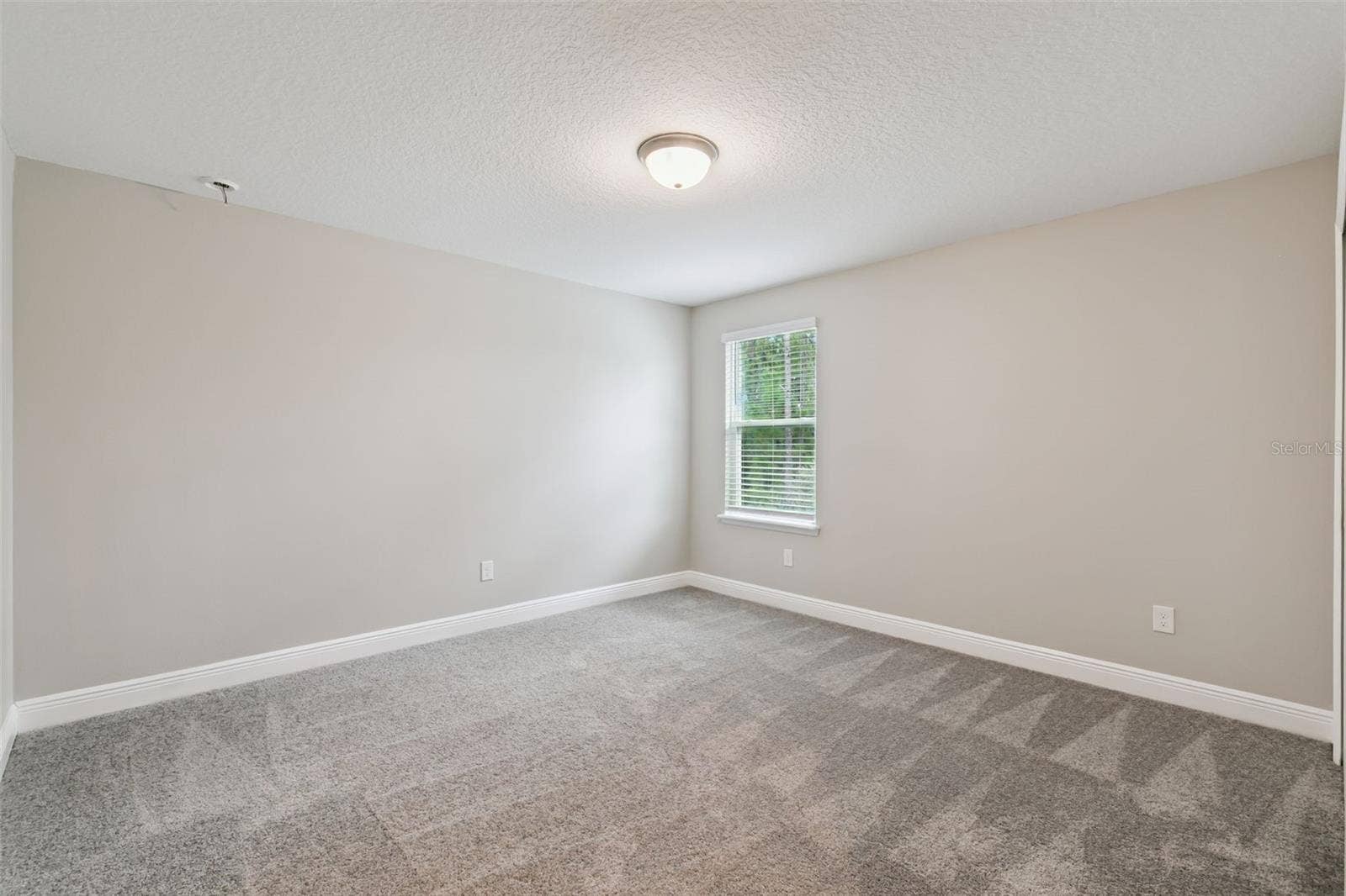 128 LOST BALL DRIVE, Daytona Beach, FL 32124 128 LOST BALL DRIVE, Daytona Beach, FL 32124