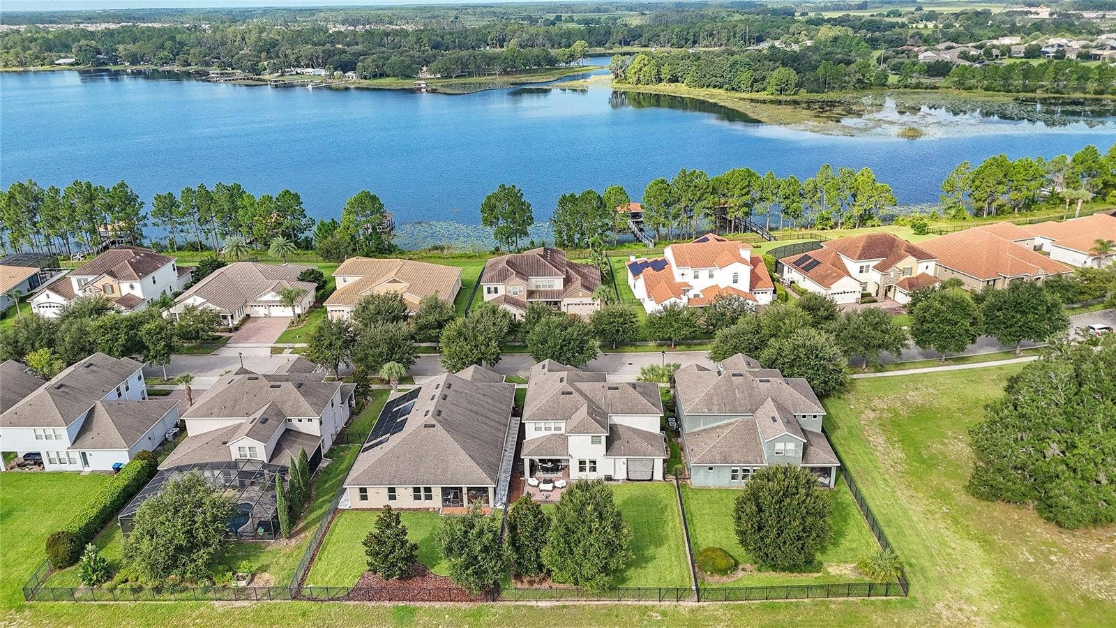 15671 MARINA BAY DRIVE, Winter Garden, FL 34787 15671 MARINA BAY DRIVE, Winter Garden, FL 34787