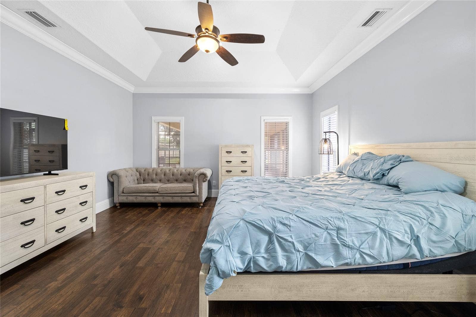 12901 PHILLIPS ROAD, Groveland, FL 34736 Primary bedroom suite