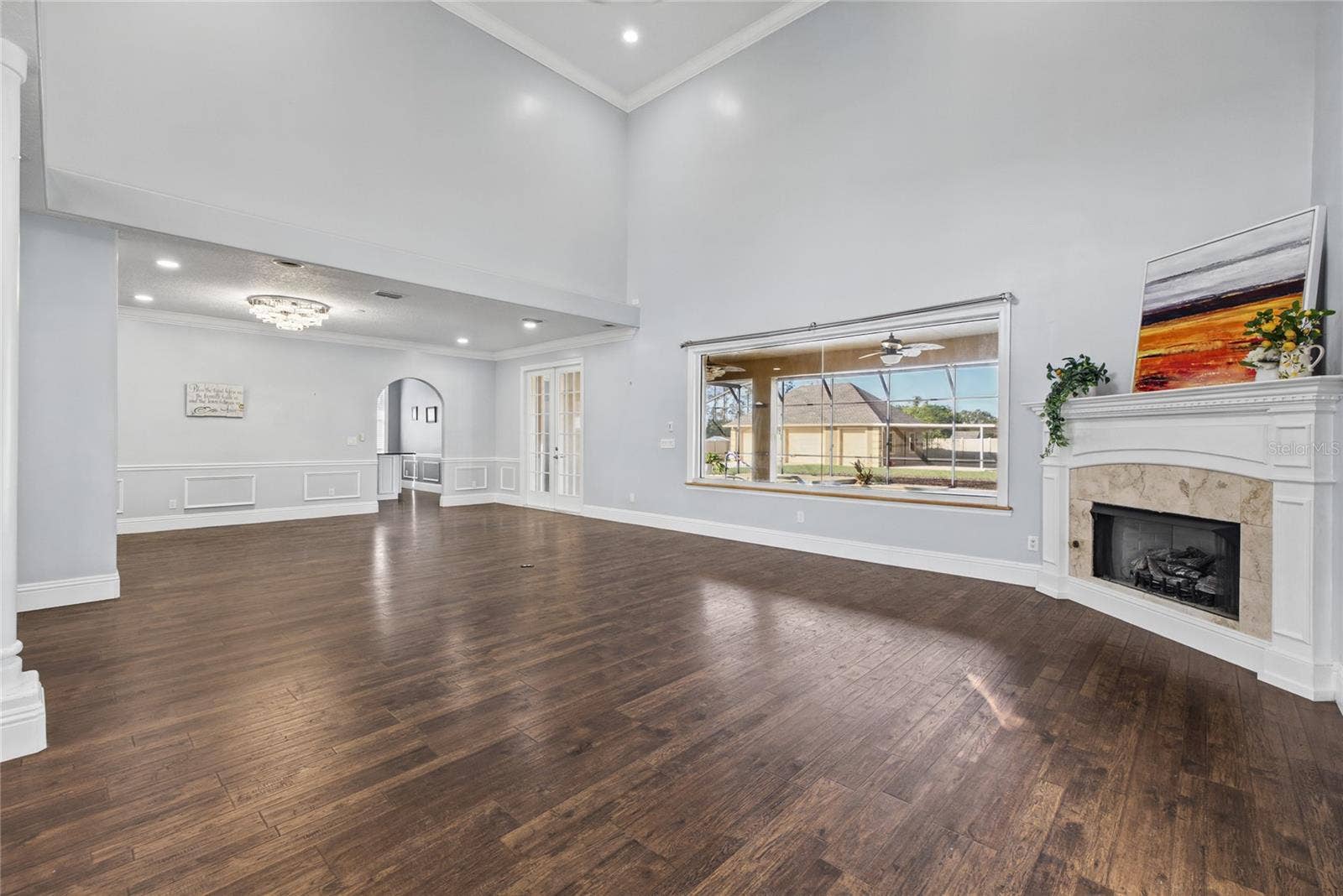 12901 PHILLIPS ROAD, Groveland, FL 34736 Living room