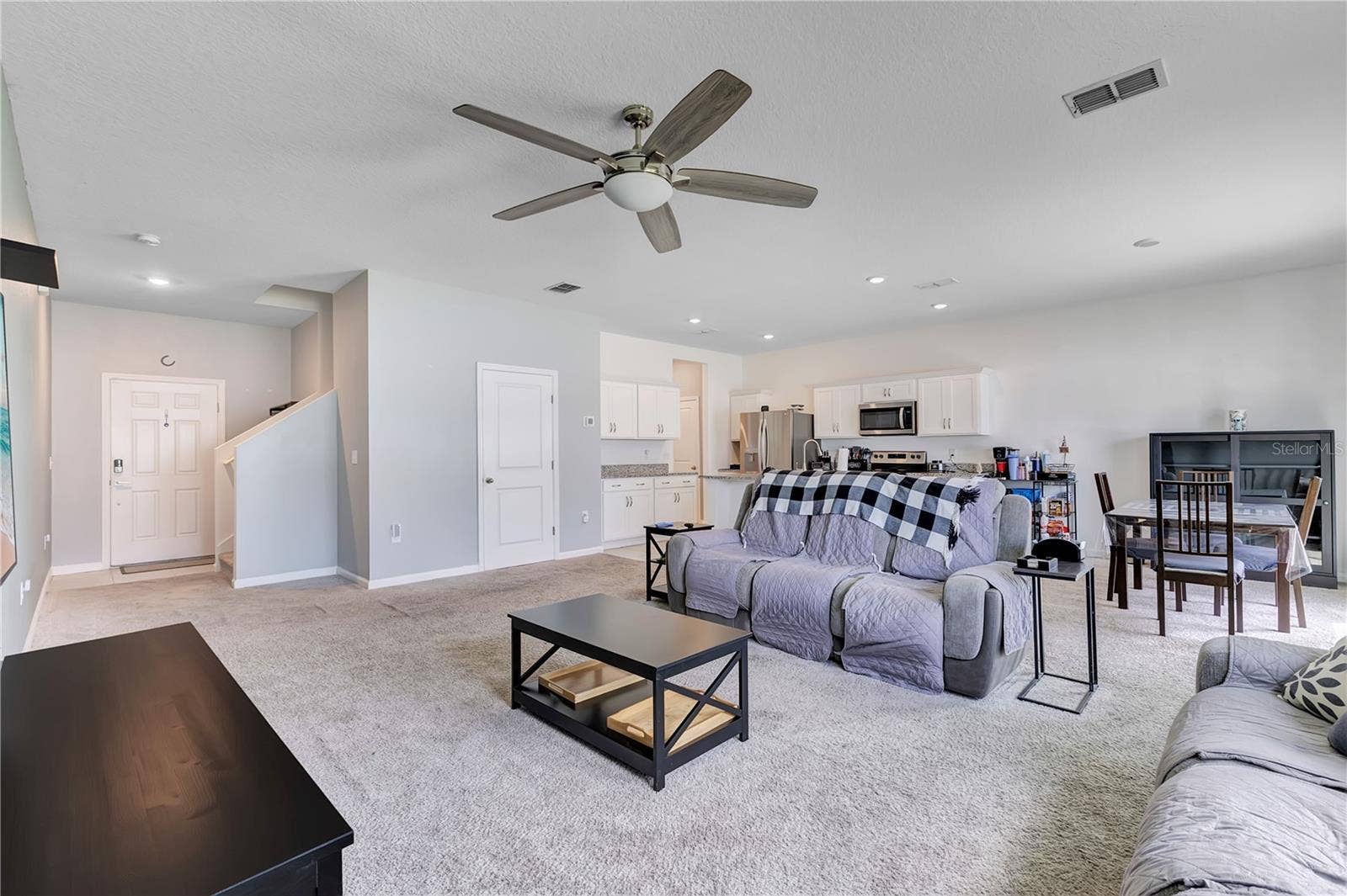 1687 BEAR MOUNTAIN LANE, Minneola, FL 34715 1687 BEAR MOUNTAIN LANE, Minneola, FL 34715