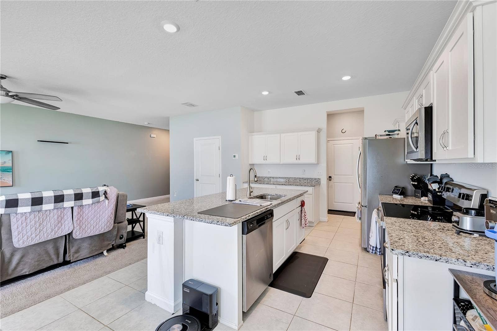 1687 BEAR MOUNTAIN LANE, Minneola, FL 34715 1687 BEAR MOUNTAIN LANE, Minneola, FL 34715