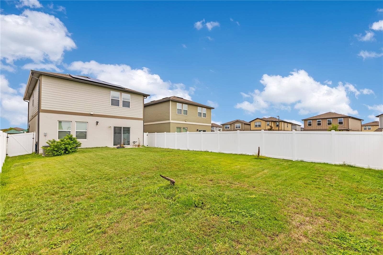 1687 BEAR MOUNTAIN LANE, Minneola, FL 34715 1687 BEAR MOUNTAIN LANE, Minneola, FL 34715