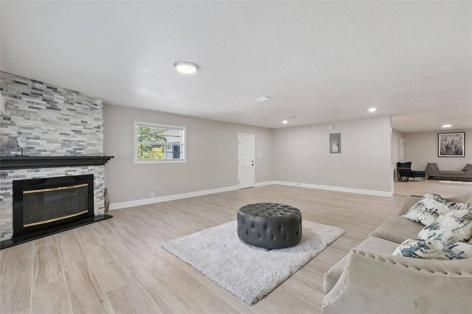 1033 CRYSTAL BOWL CIRCLE, Casselberry, FL 32707