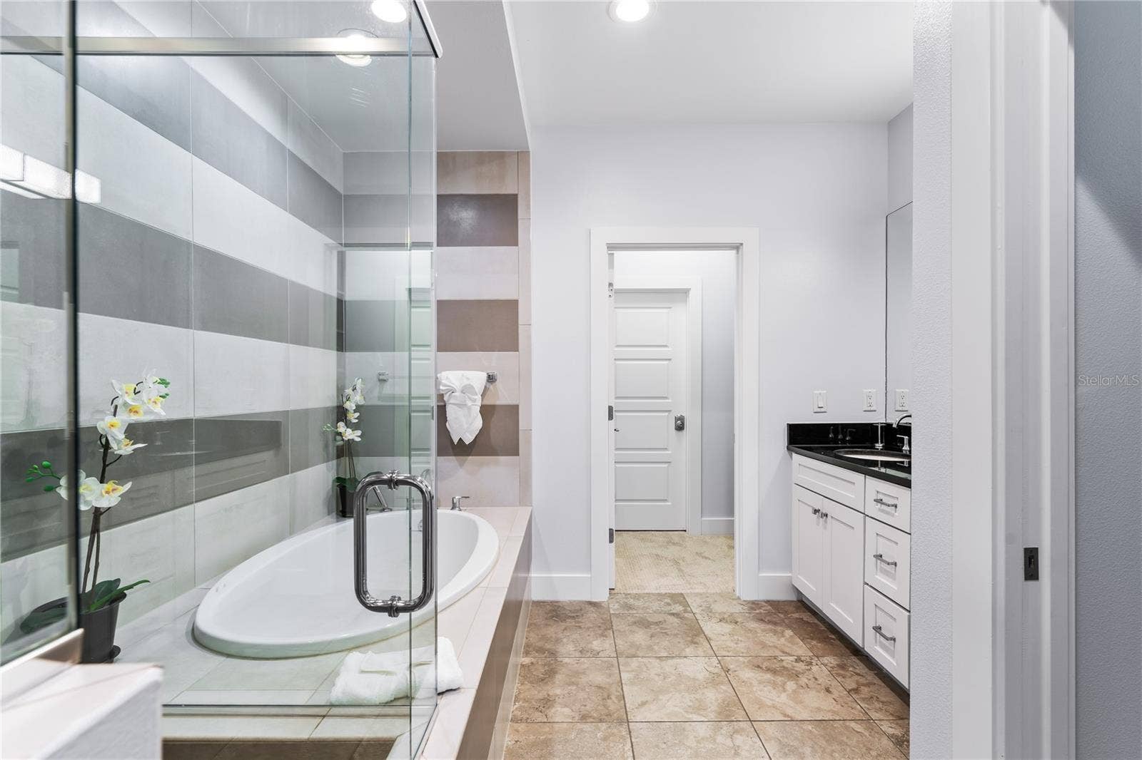 550 MUIRFIELD LOOP, Kissimmee, FL 34747 550 MUIRFIELD LOOP, Kissimmee, FL 34747