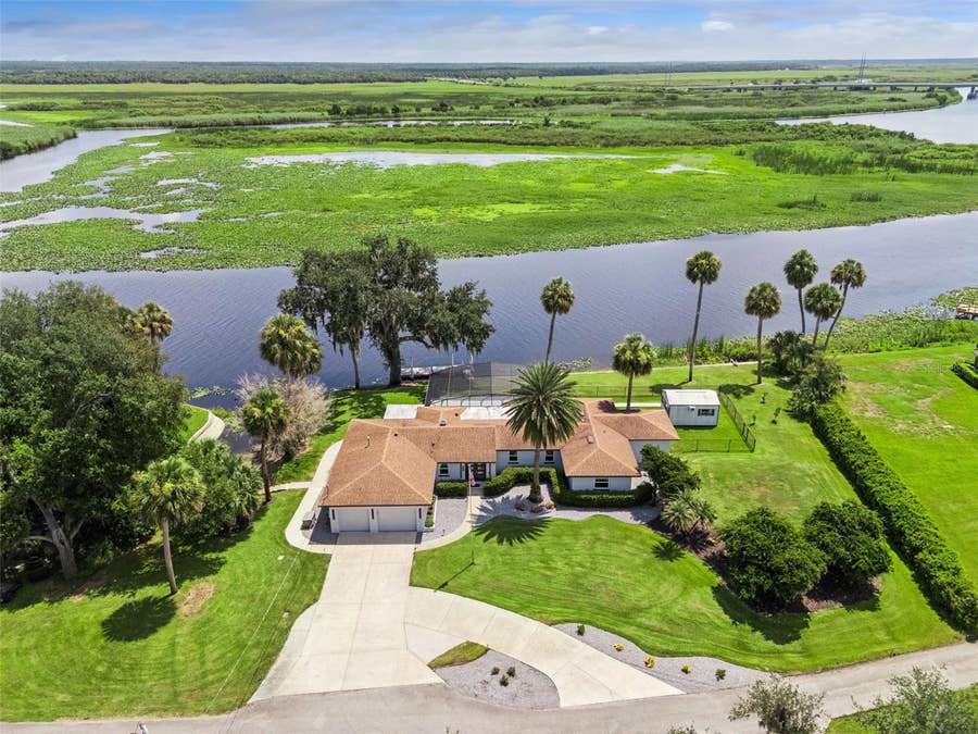 Property photo for 921 POWHATAN DRIVE, Sanford, FL