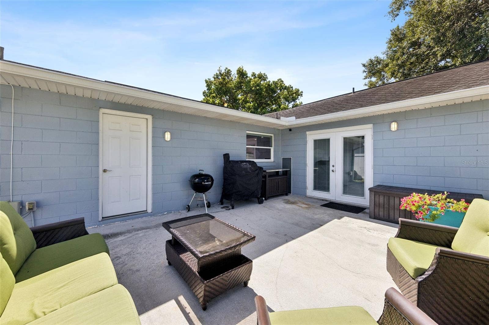 27821 LOIS DRIVE, Tavares, FL 32778 27821 LOIS DRIVE, Tavares, FL 32778