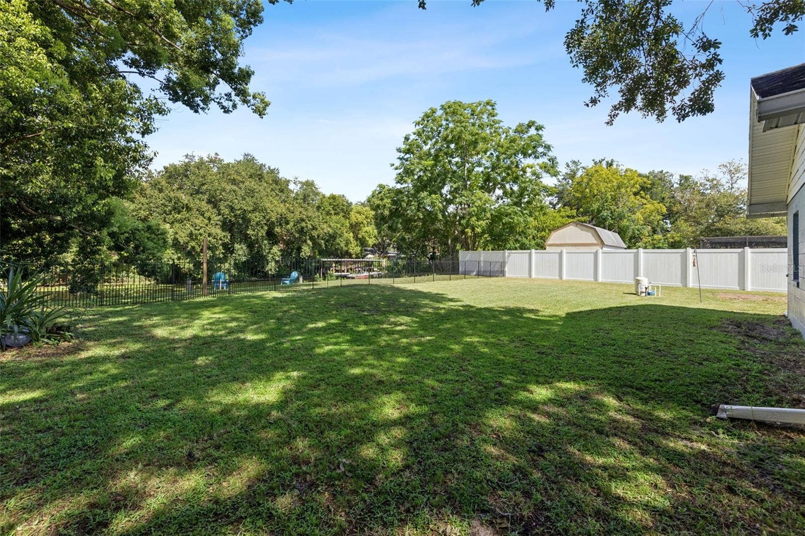 27821 LOIS DRIVE, Tavares, FL 32778 27821 LOIS DRIVE, Tavares, FL 32778