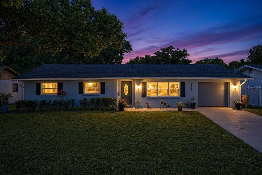 Property photo for 27821 LOIS DRIVE, Tavares, FL
