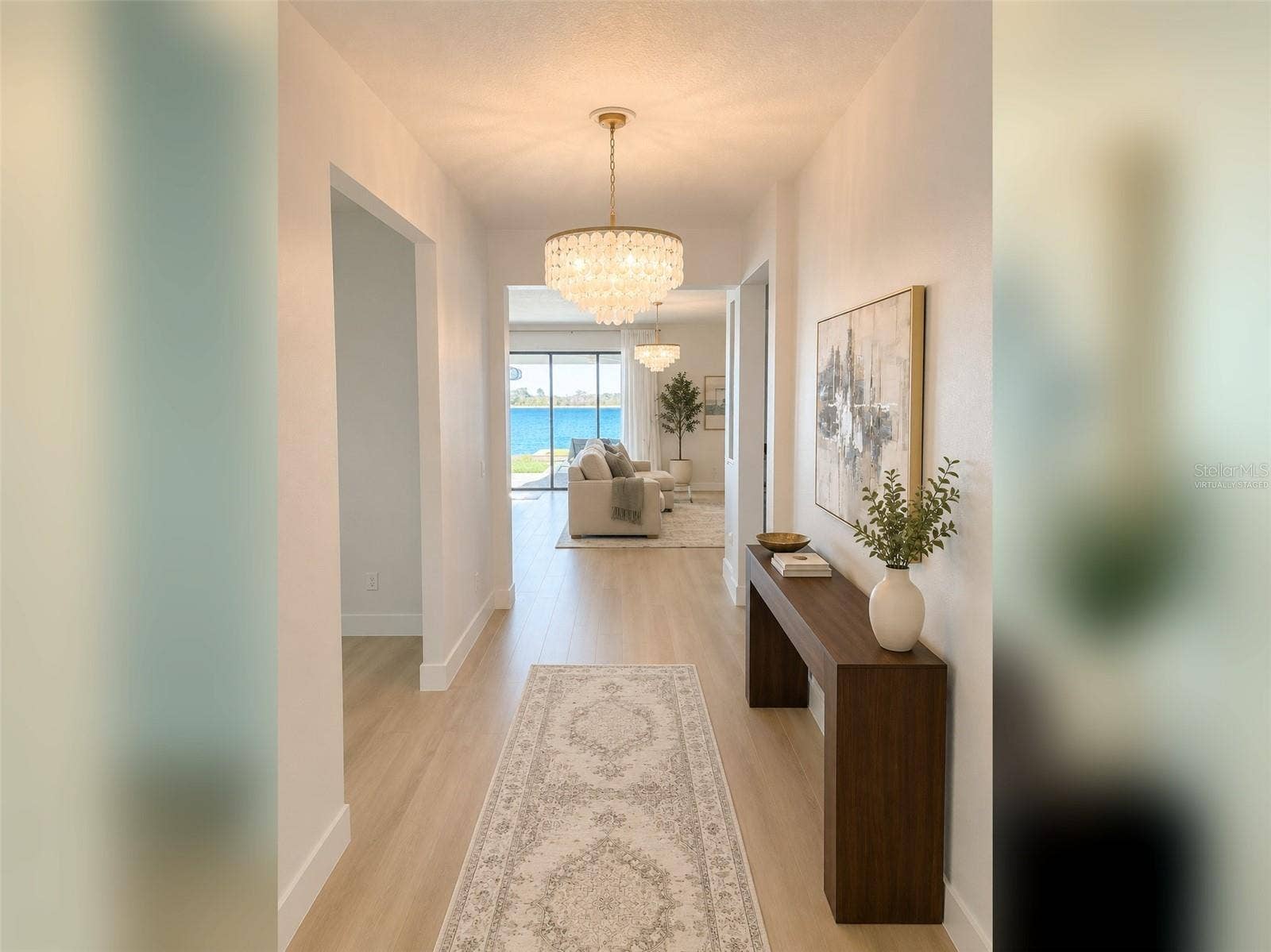 14048 LARKSPUR LAKE DRIVE, Winter Garden, FL 34787 14048 Larkspur Lake Dr -Welcoming entry hallway leading into the open-concept living areas. Virtually staged.