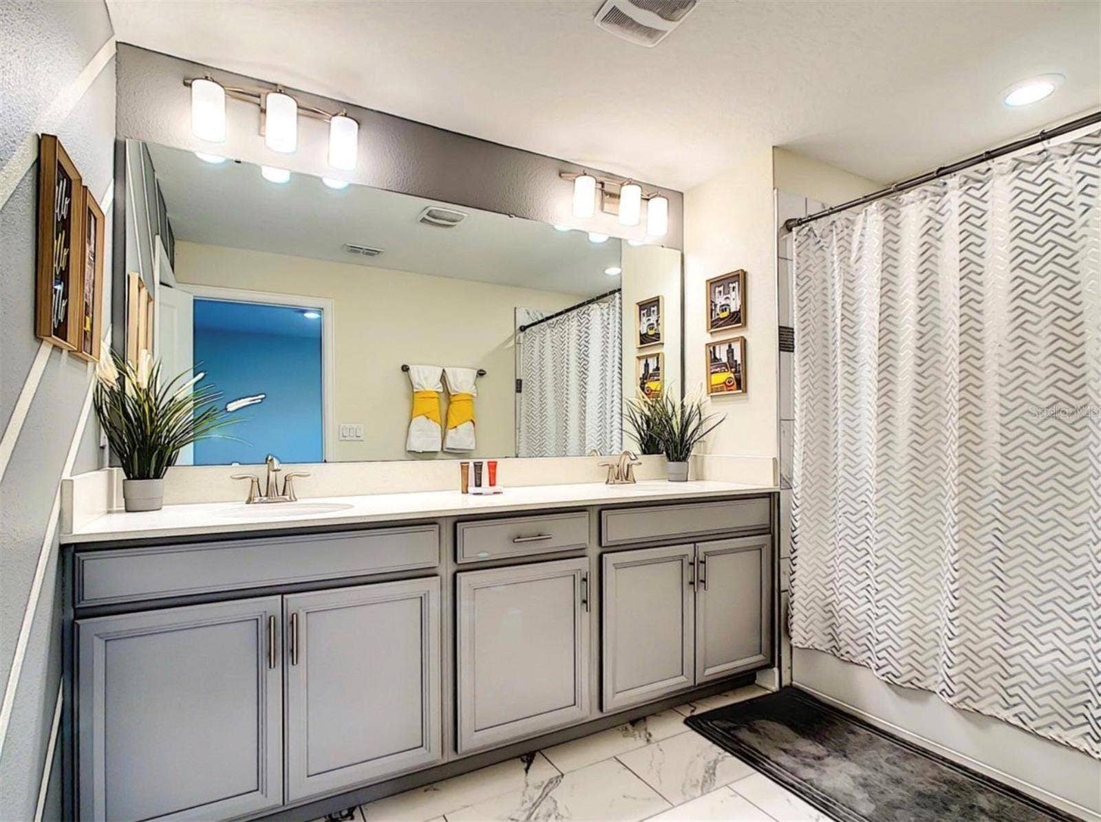 302 OCEAN COURSE AVENUE, Davenport, FL 33896