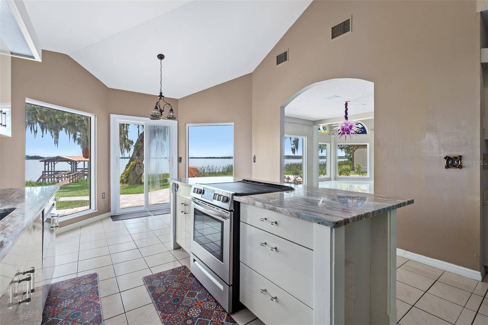 1412 MOSSWOOD DR, Leesburg, FL 34748