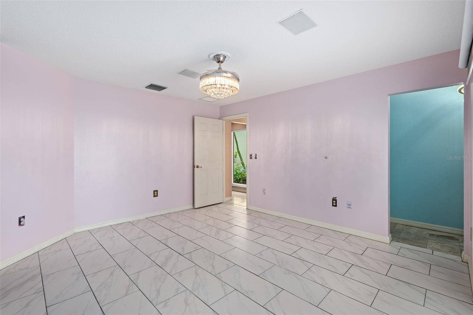 1412 MOSSWOOD DR, Leesburg, FL 34748