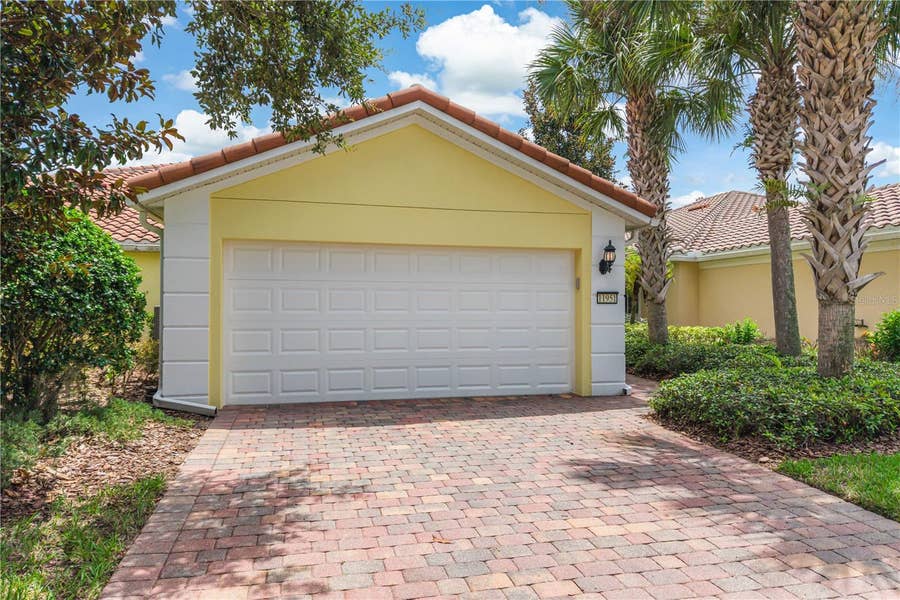 Property photo for 11951 FIORE DRIVE, Orlando, FL