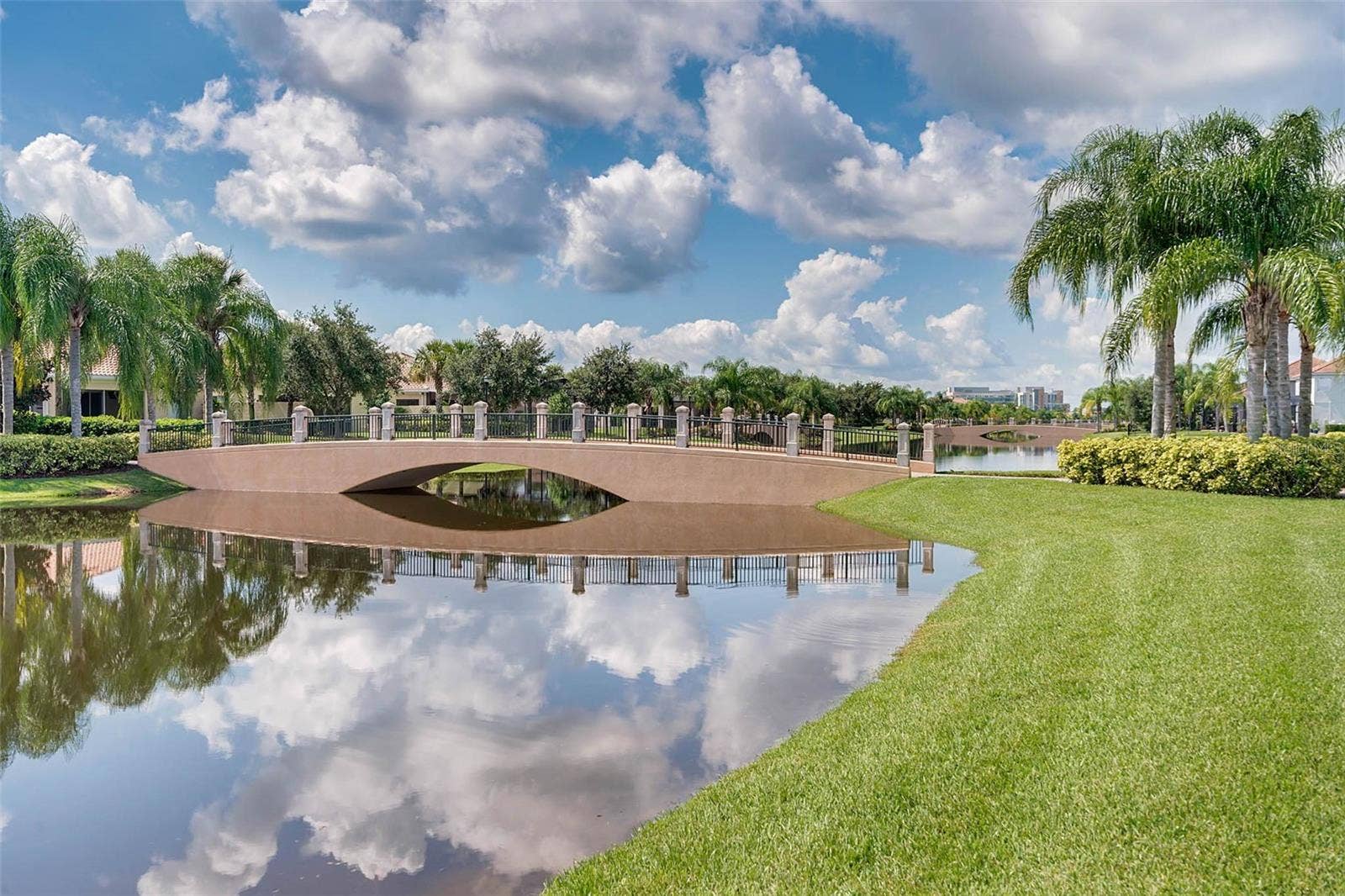 11951 FIORE DRIVE, Orlando, FL 32827 11951 FIORE DRIVE, Orlando, FL 32827