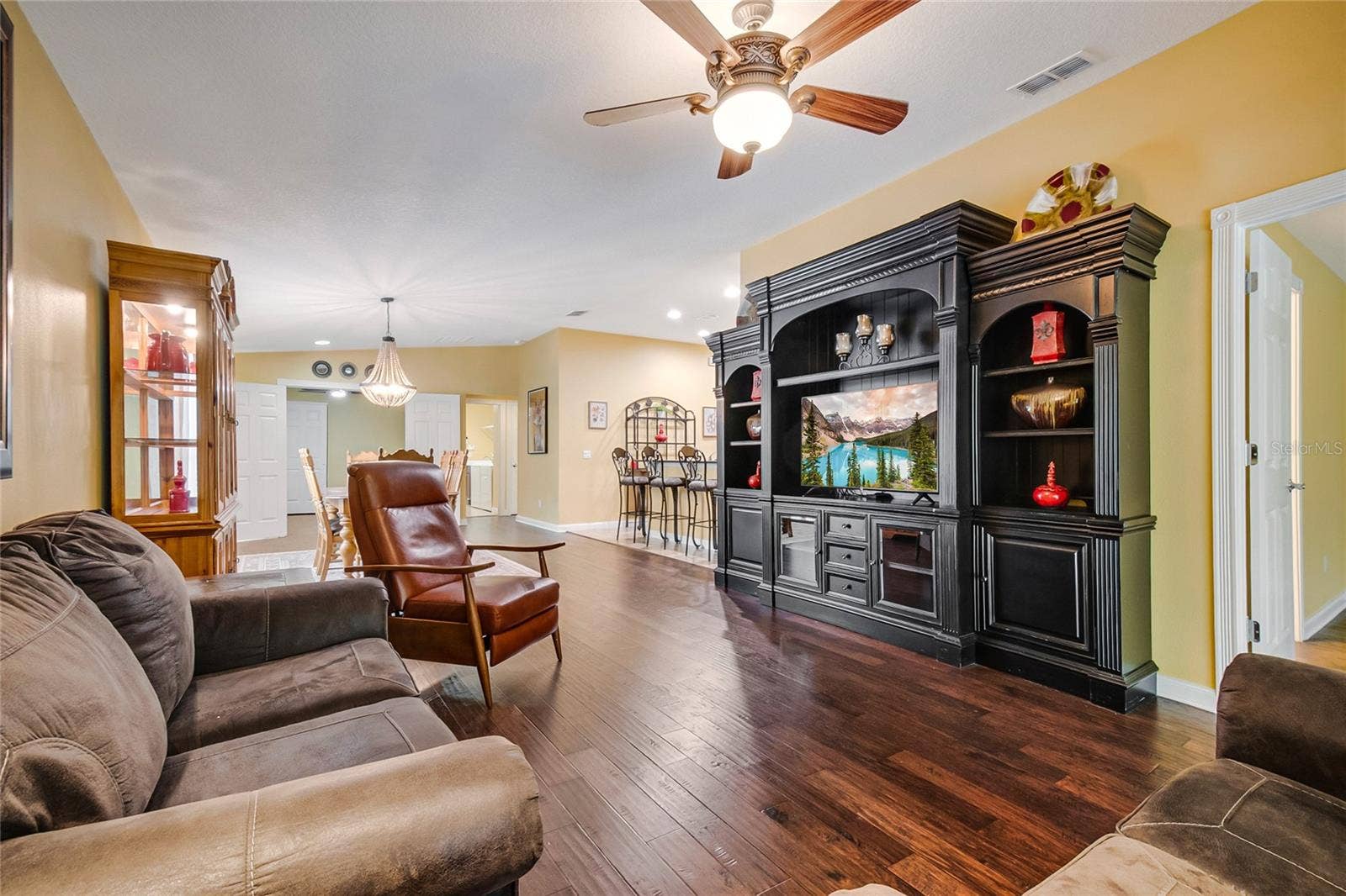 11951 FIORE DRIVE, Orlando, FL 32827 11951 FIORE DRIVE, Orlando, FL 32827