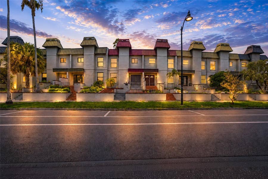 Property photo for 170 E DAVIS BOULEVARD, Tampa, FL