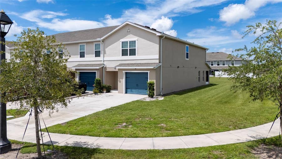 Property photo for 3075 FIELDWOOD CIRCLE, St Cloud, FL