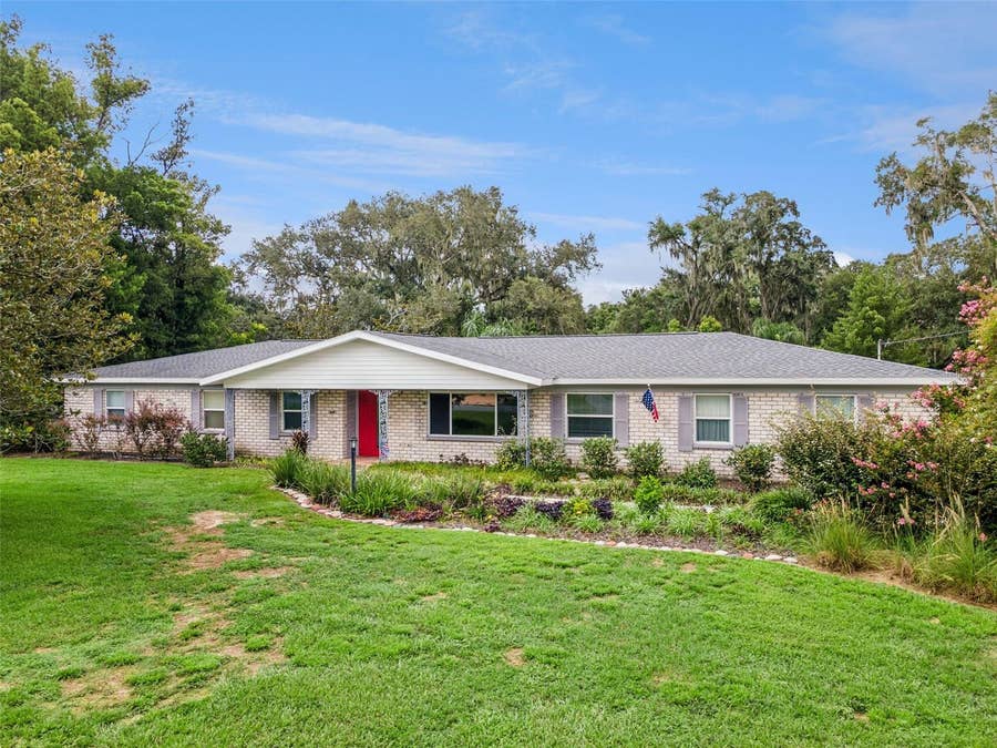 Property photo for 101 RONELE DRIVE, Brandon, FL