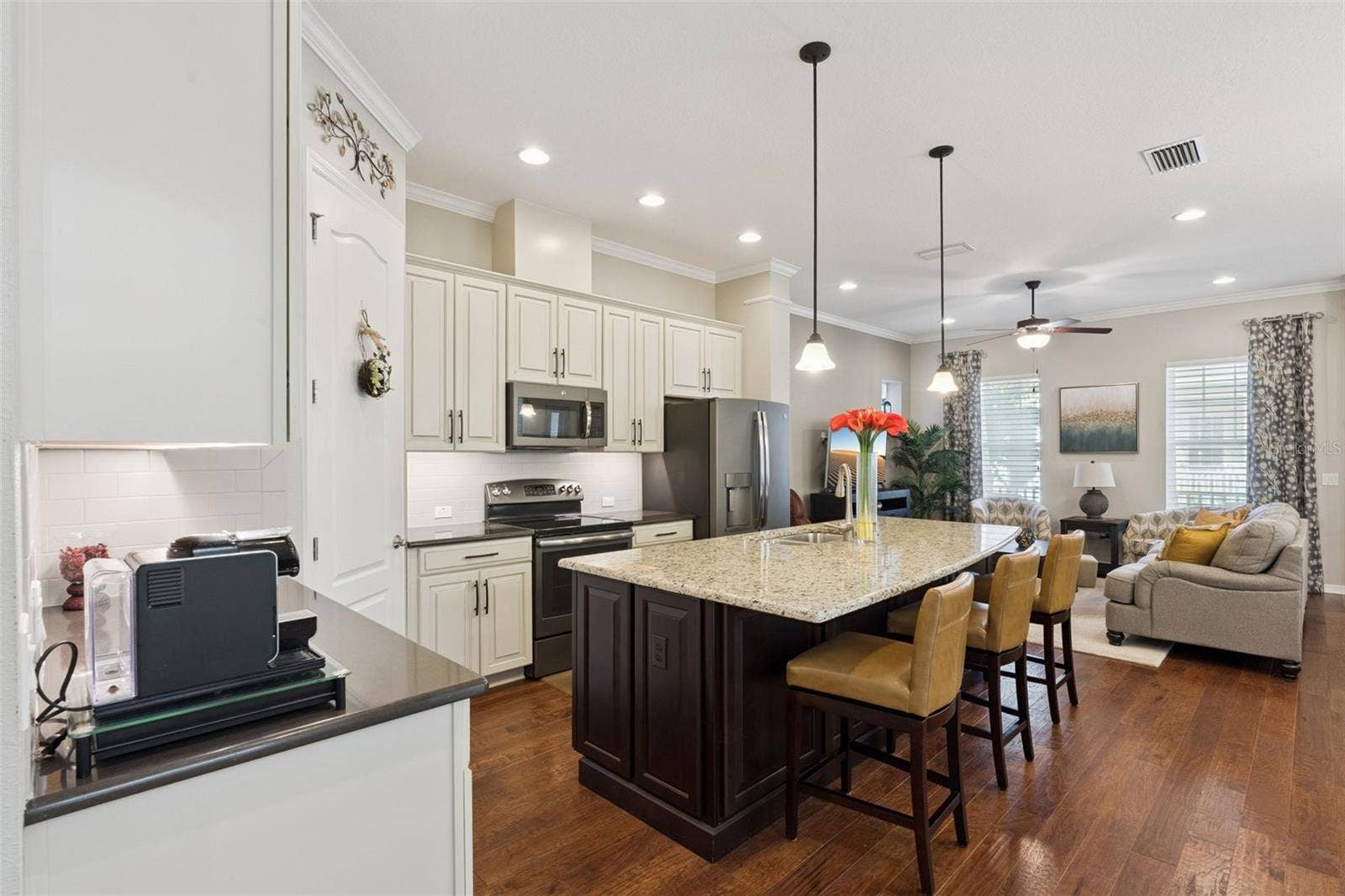 1425 RESOLUTE STREET, Celebration, FL 34747 1425 RESOLUTE STREET, Celebration, FL 34747